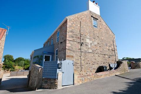 undefined, La Rue Des Huriaux, Jersey JE3