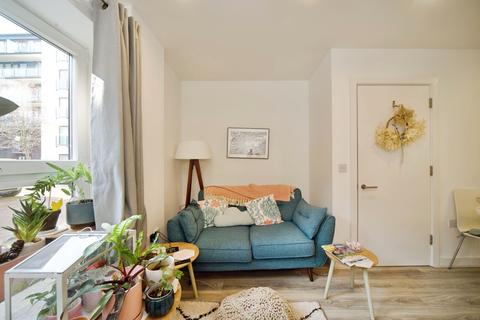 undefined, Forge Square, London, E14