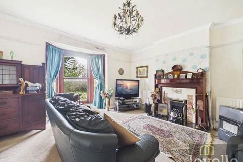 4 bedroom character property for sale, Huttoft Road, Mumby, Alford, Lincolnshire, LN13 9JR