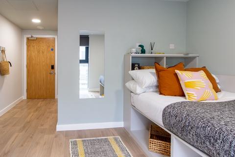 undefined, Platinum En Suite at The Refinery, 6 Bingley Street LS3