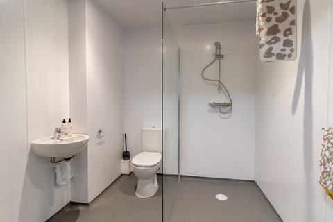 undefined, Platinum En Suite at The Refinery, 6 Bingley Street LS3