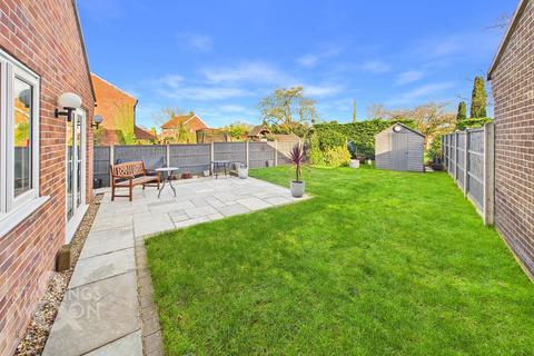 undefined, Gale Close, Norwich NR14