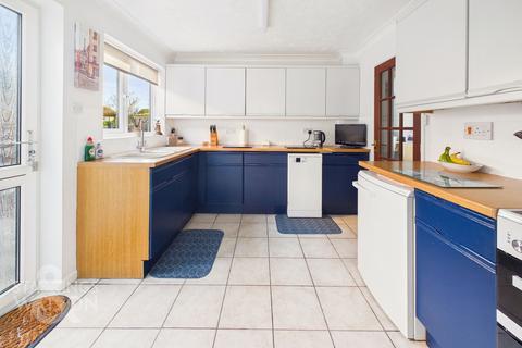 undefined, Gale Close, Norwich NR14