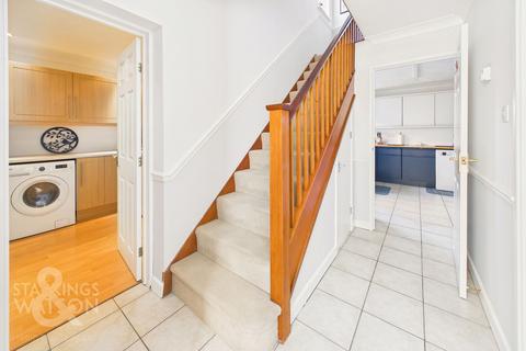 undefined, Gale Close, Norwich NR14