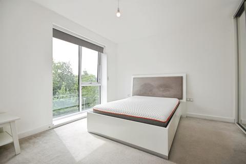 1 bedroom apartment for sale, Jackdaw Close, Romford