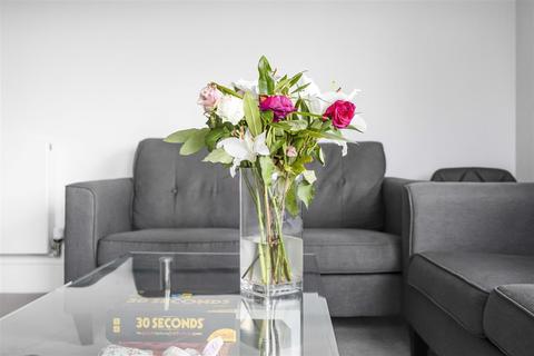 undefined, 9 Sunapee Road, Reading