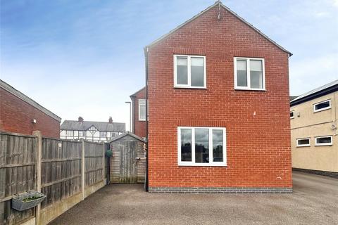 2 bedroom end of terrace house to rent, Wood Street, Leicester LE9