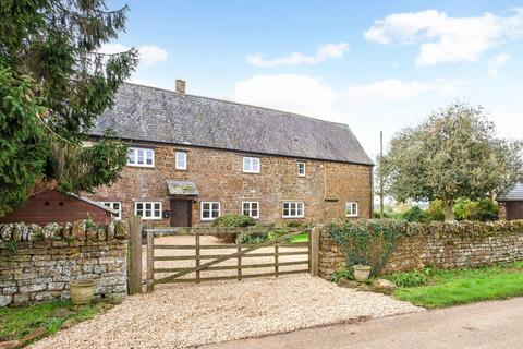 undefined, Purston Road Brackley NN13