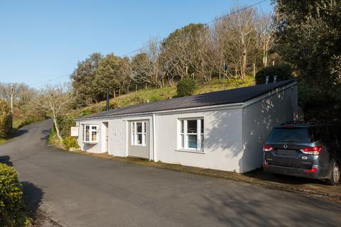 2 bedroom detached house for sale, Le Gouffre, Forest, Guernsey