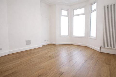 undefined, Elmers End Road, Beckenham, BR3