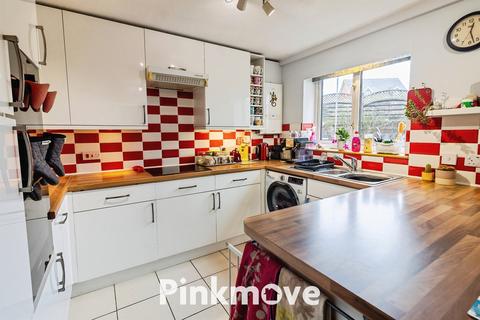 3 bedroom detached house for sale, Sir Charles Crescent, Newport NP10