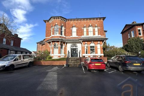 undefined, Park Crescent, Southport, PR9 9LJ
