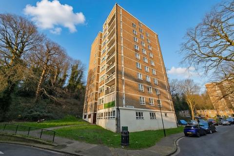 undefined, Flat 14 Pemberton House, High Level Drive, Sydenham, London, SE26 6XW