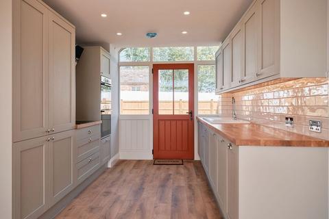 3 bedroom semi-detached house for sale, La Rue du Pont, Jersey JE2