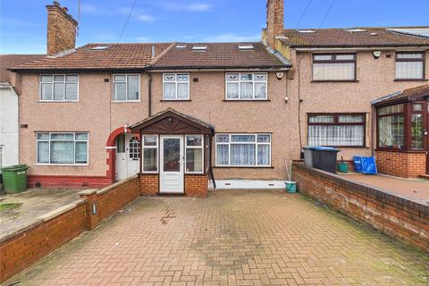 4 bedroom terraced house to rent, Nutfield Road, London NW2