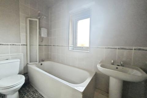 3 bedroom terraced house to rent, William Morris Avenue, Cumbria CA25