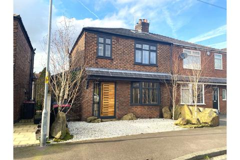 3 bedroom semi-detached house for sale, Ringlow Park Road, Manchester, M27