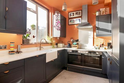 undefined, Brodrick Grove, SE2