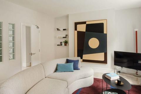 2 bedroom apartment to rent, Marylebone Lane