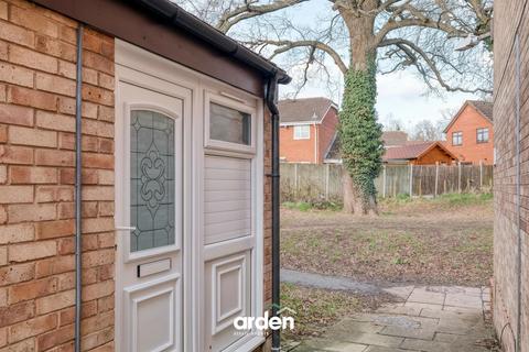 Wishaw Close, Redditch, B98