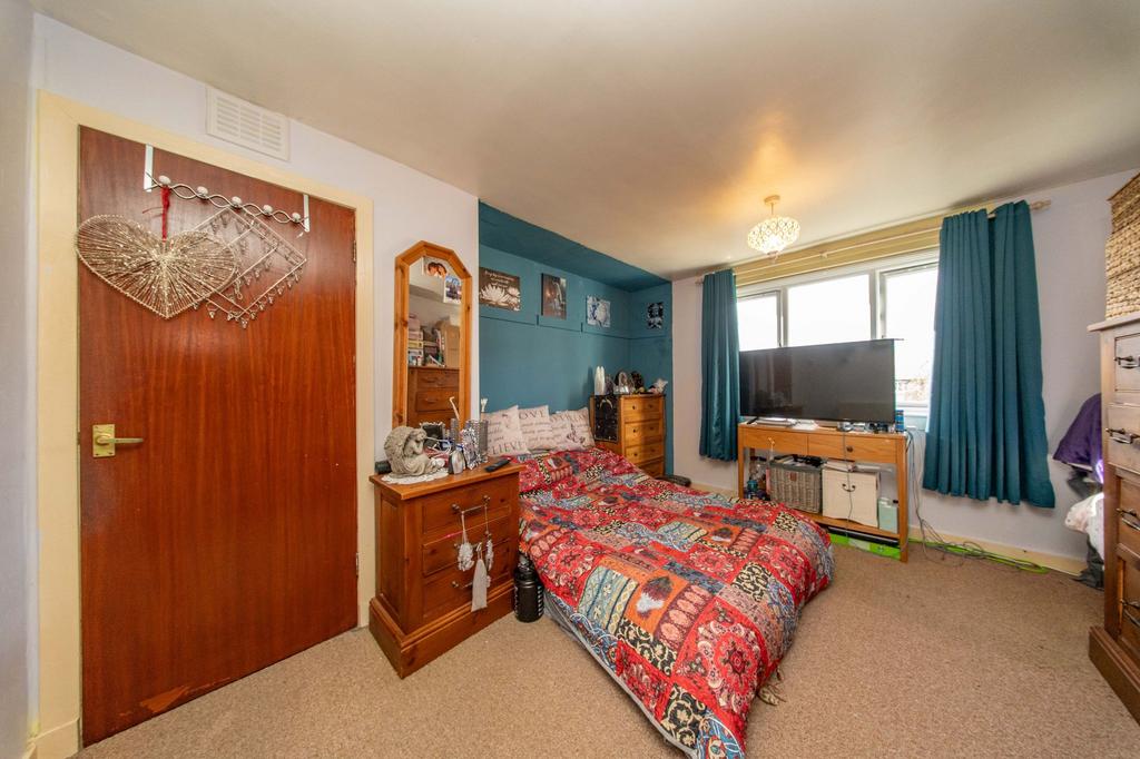 Double Bedroom