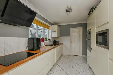4 bedroom detached house for sale, Spafford Close, Marton, Gainsborough