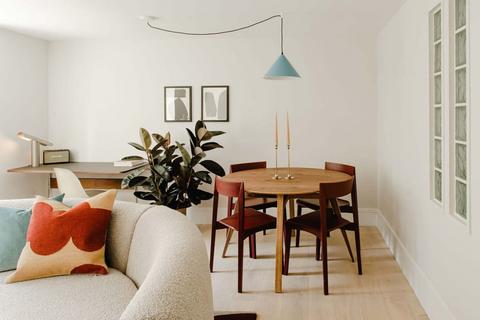 2 bedroom apartment to rent, Marylebone Lane