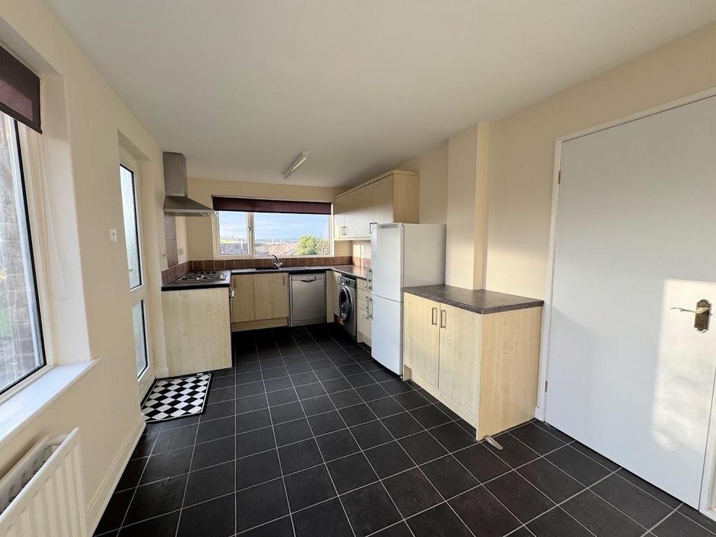 Dining kitchen