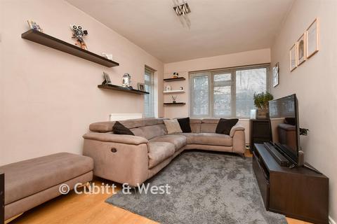 1 bedroom flat for sale, Bushey Road, Sutton SM1