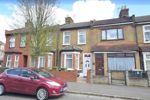 3 bedroom terraced house for sale, Park Avenue, East Ham