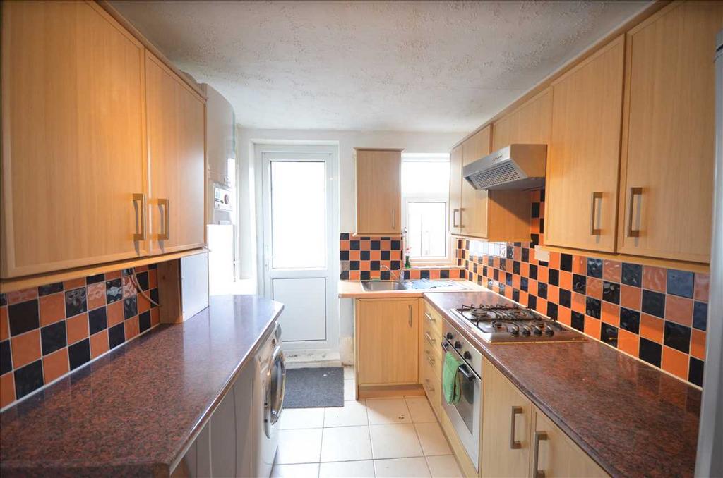 Fitted Kitchen