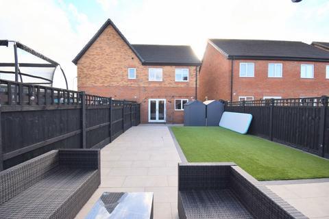 3 bedroom semi-detached house for sale, Fisher Place, Widnes, WA8 9ZB