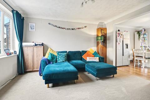 3 bedroom semi-detached house for sale, Whitebeam Road, Southampton SO30
