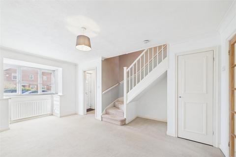 2 bedroom terraced house for sale, Woodfield Close, Tangmere