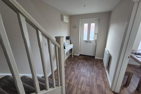 4 bedroom detached house to rent, Benedict Lane, Hebburn