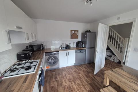 4 bedroom detached house to rent, Benedict Lane, Hebburn