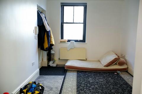1 bedroom flat for sale, Clickers Mews, Northampton NN5