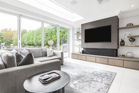 6 bedroom house for sale, Barnet Road, Arkley