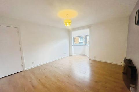 1 bedroom flat to rent, Coed Edeyrn, Llanedeyrn, Cardiff, CF23