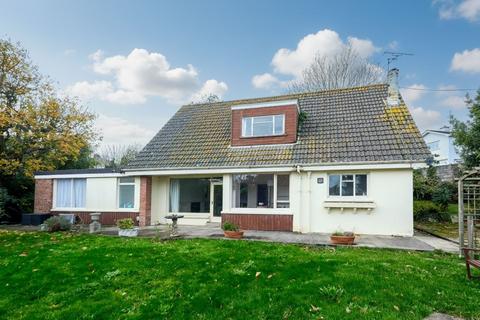 5 bedroom detached house for sale, Clubley Estate, St. Helier JE2