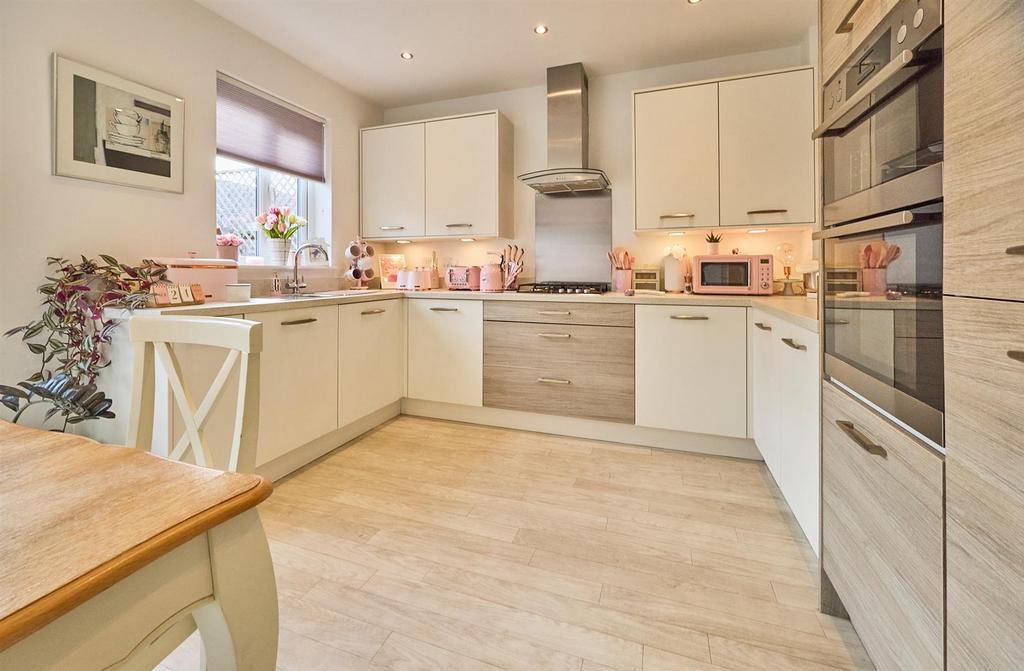 Fitted Dining Kitchen to Rear