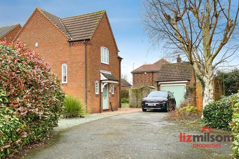 3 bedroom detached house for sale, Aston Drive, Newhall DE11