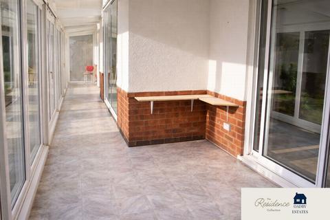undefined, Glen Rise, Great Glen, LE2