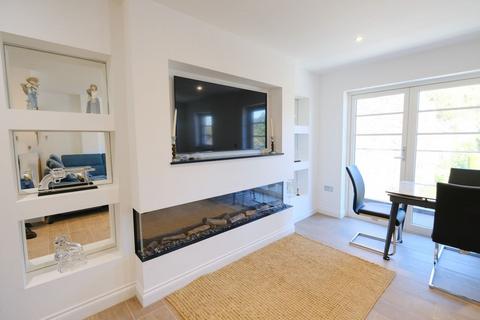 3 bedroom semi-detached house for sale, La Vallee Des Vaux, Jersey JE2