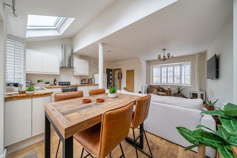 undefined, Gordon Road, Cheltenham, Gloucestershire