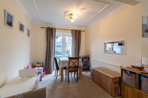 2 bedroom semi-detached house for sale, Rembrandt Drive, Northfleet, DA11 8NG