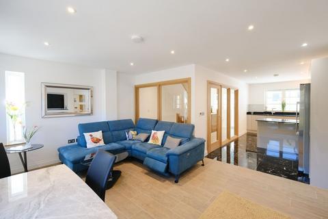 3 bedroom semi-detached house for sale, La Vallee Des Vaux, Jersey JE2
