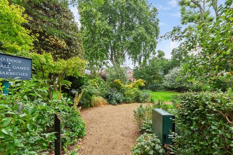 undefined, Earl's Court Square, London SW5