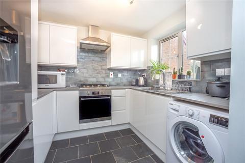 3 bedroom end of terrace house to rent, Ashlea Meadow, Bishops Cleeve, Cheltenham, Gloucestershire, GL52