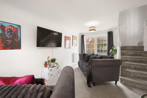 4 bedroom terraced house for sale, Edward Paxman Gardens, Colchester